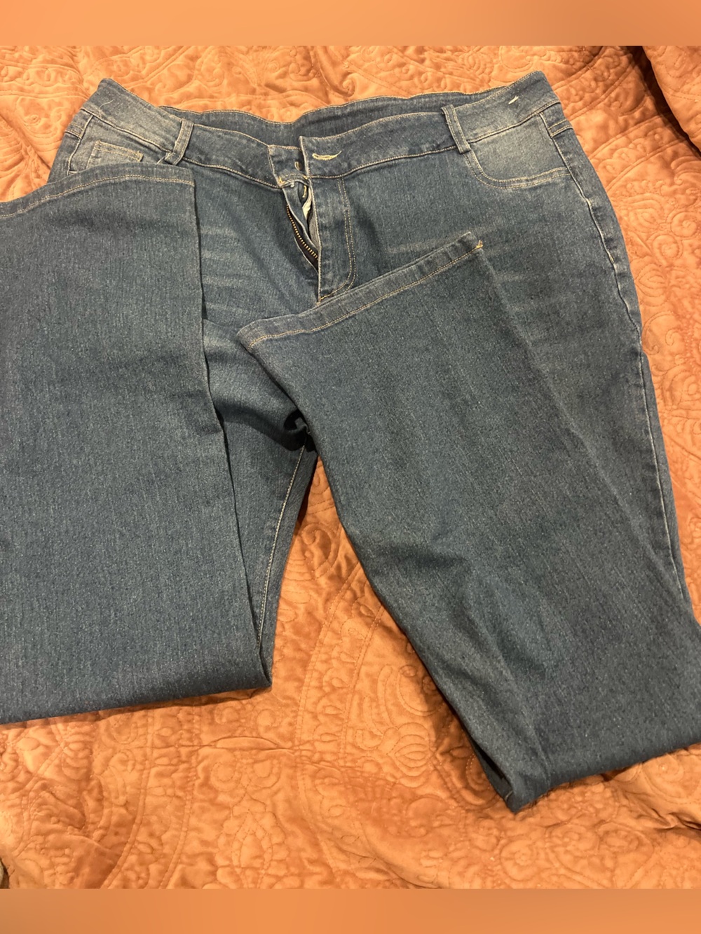 Relaxed Fit Men's Jeans in Dark Blue